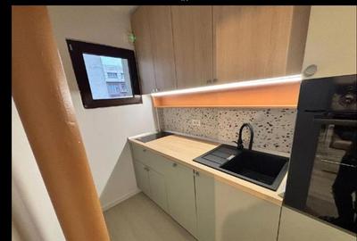 Garsoniera, Decebal - 1