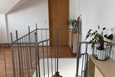 Apartament 3 camere la mansarda zona Rahovei - 12