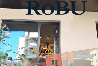 Spațiu comercial, 44 mp în Tractorul