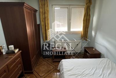Apartament de vânzare – zona Micro 6 - 4
