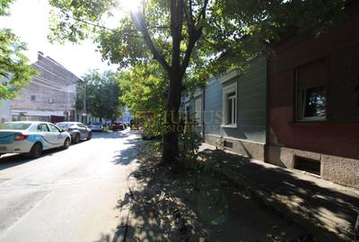 La casa, zona linistita, str Odobescu; camere spatioase, centrala proprie - 20
