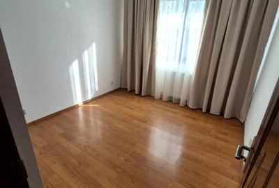 Apartament cu 2 camere semidecomandat în Eroii Revoluției