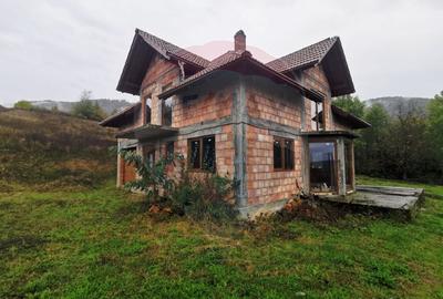 Casă la roșu de vânzare – 6.400 mp teren – Copalnic Mănăștur - 5