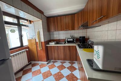 Inchiriere apartament 4 camere Cotroceni Medicina metrou Eroilor imobil 1970 - 7