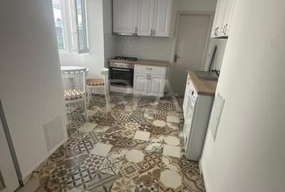 Apartament 3 camere Sala Palatului +pod , aporape de metrou - 7