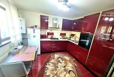 Vila SUPERBA P+M Chercea Pod Apollo, 4 camere, 300 mp,  curte betonata și g - 8