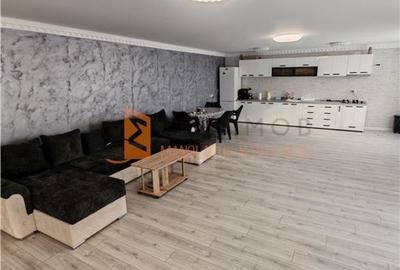 EXCLUSIVITATE! Casa moderna cu teren generos zona Mihailesti - 1