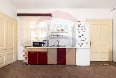 APARTAMENT 3 camere, Etaj 1, Str. Lunga nr 22, Brasov - 14