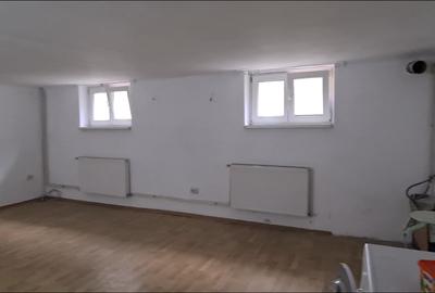 CAMERA CU TOALETA- DE INCHIRIAT  IDEAL PENTRU BIROU- DEMISOL - 4