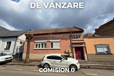 Casă individuală cu 2 camere în Semicentral