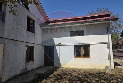 Vilă vedere la lac teren 1562 mp + casa secundara veche  Snagov - 9