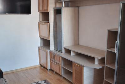 Închiriere apartament 2 camere – Micro 40, Galați - 1