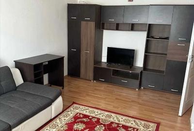 Apartament cu 2 camere decomandat, mobilat în Sebastian