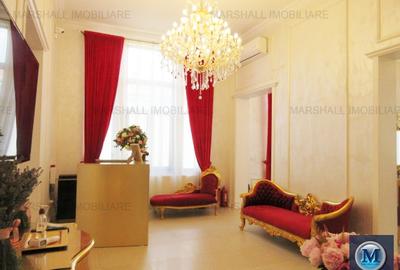 Casă cu 14 camere în Ultracentral