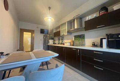 3 CAMERE EMERALD RESIDENCE // LAKEVIEW// 97 MP - 5