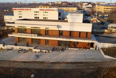 Spațiu comercial modern - peste 20 de locuri de parcări - 1