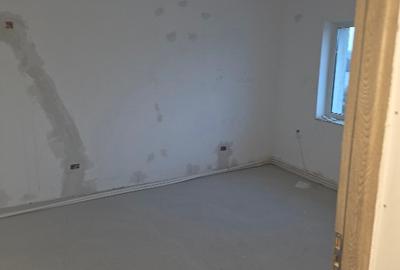 VAND APARTAMENT  3 CAMERE DECOMANTAT 75M2 - TECUCI - 3