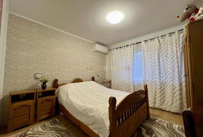 Apartament 3 camere+ boxa, zona Aradului.