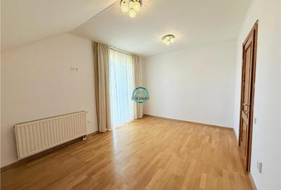 Vand casa in Sancrai cu 5 camere, 2 bai avand un teren generos de 1000mp - 9
