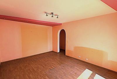 Apartament 3 camere Piata-Sud Bacău - 4