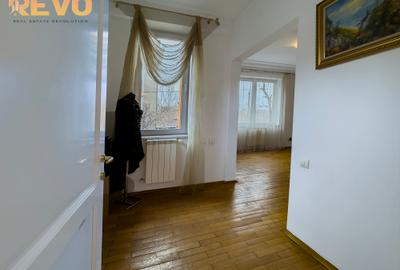 Victoriei -  Berzei |Vilă interbelică | 5 camere | 190mp | Curte | Comision 0% - 14