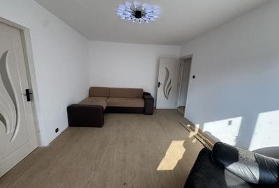 Apartament cu 2 camere semidecomandat în Filipeștii de Pădure