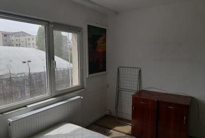 Apartament 2 cam. etaj 2, centrala gaze, zona inel 2, termen lung - 3