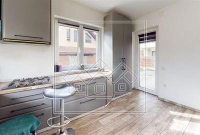 Casa de vanzare in Sibiu - 4 camere, panouri solare - - 23