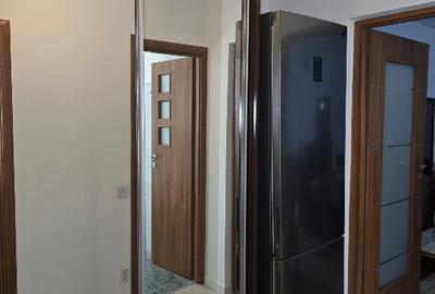 Proprietar vând garsonieră+boxă - 9