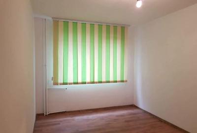 Apartament 2 camere zona Complexul Mic