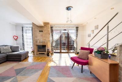 Apartament spațios, 120 mp, Garaj, Livadă, Zonă liniștită de case, Baciu! - 1