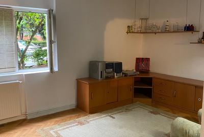 Apartament cu 2 camere semidecomandat în Zorilor