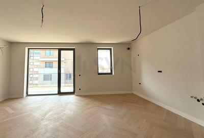 REA1028629 Studio Erou Iancu Nicolae Jollie Ville - 3
