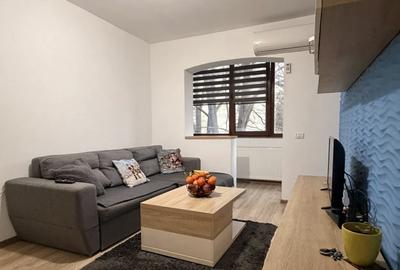 De vanzare – Apartament 3 camere, Tomis Nord - 1