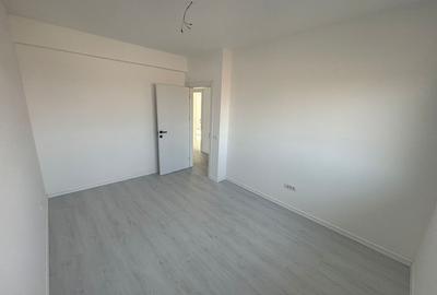 Vilă modernă cu teren generos – lângă Paradisul Verde - 9