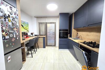 Proprietatea Breazu , teren 624mp, 2 case , beci , asfalt - 7