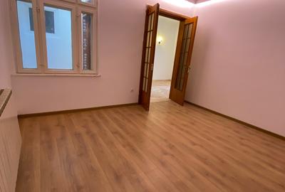 Floreasca Vila D+P+E 8 camere 300 mp - 16