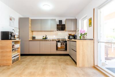 Casa spatioasa pe doua nivele, 7 camere, 3 bai, pivnita, Milea - centru - 3