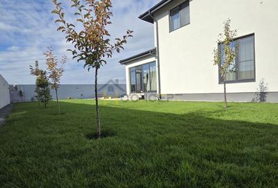 Vila individuala cu Piscina Premium 5 camere curte 600 mp - 2