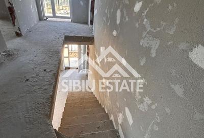 Casa duplex de vanzare 4 camere, 2 bai-s.u. 142 mp. PRET AVANTAJOS - 17