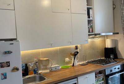 2 Camere Et.6/6 Bloc Nou Metrou 1 Decembrie 1918 - 10