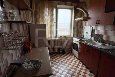 2 camere Titan decomandat, an 1972, reabilitat - 3