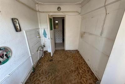 Apartament 3 camere, 70mp, etaj 4/4 cu acoperis, zona Casa de Cultura - 1