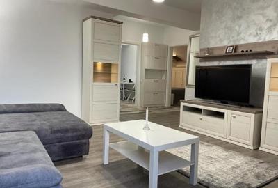 Apartament cu 3 camere decomandat în Ștefan cel Mare