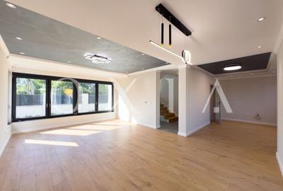 Casă individuală cu 5 camere în Dumbrăvița