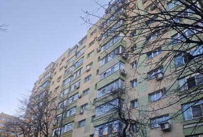 PIATA DELFINULUI, PANTELIMON, - 1