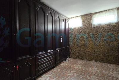 Casa cu 6 camere,singur in curte si dublu front stradal,zona Cantemir,Oradea - 18