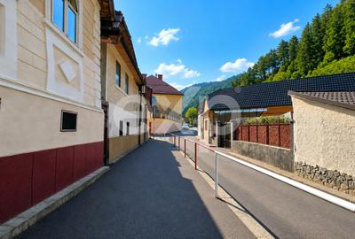 Casă cu potențial în Schei – cu front la două străzi | Strada Egalității - 2