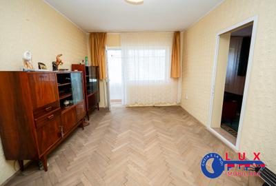 Apartament cu 2 camere circular în 23 August