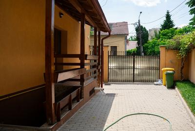 Casa situata in centrul aradului - 14